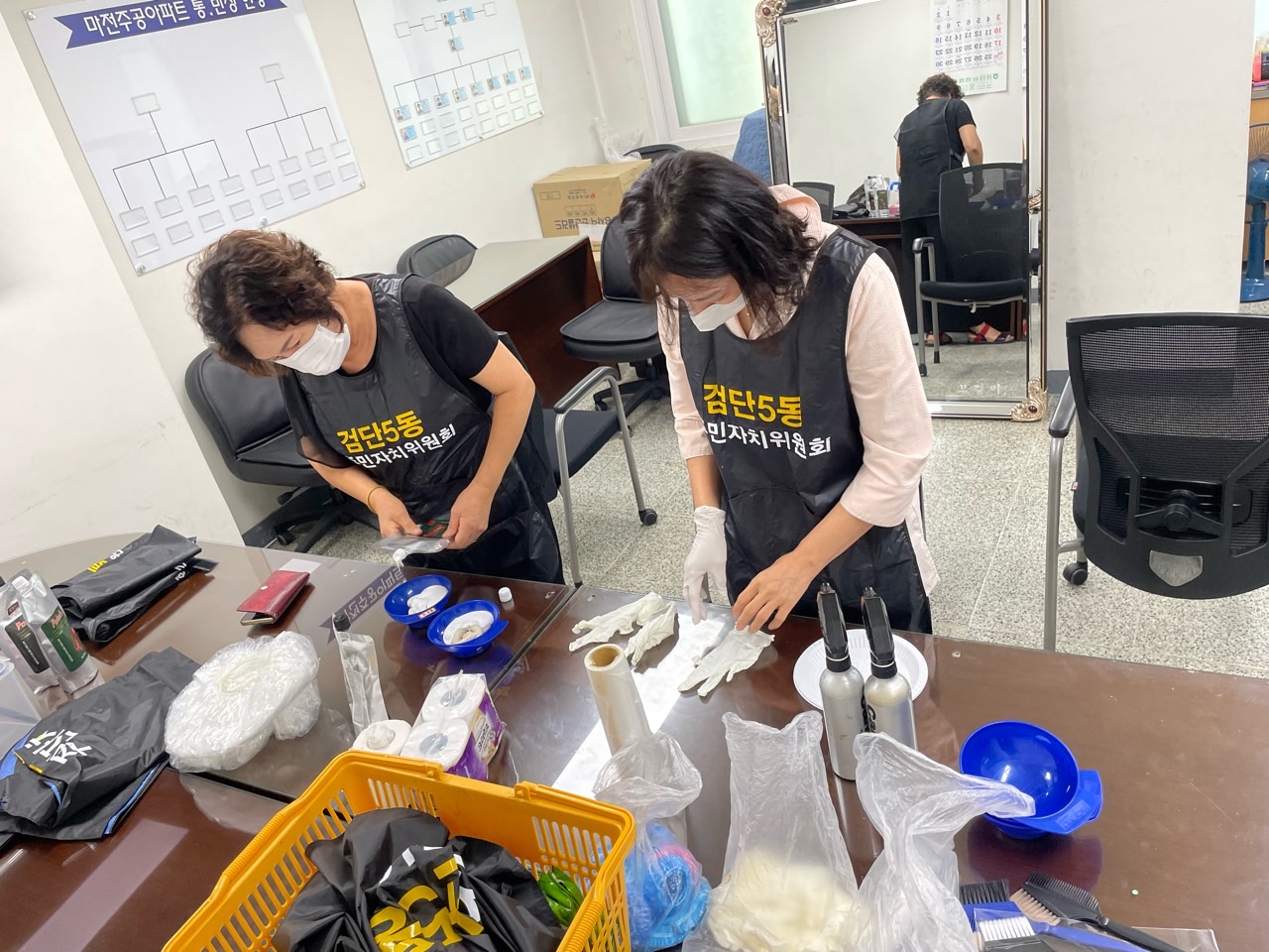 BandPhoto_2022_09_30_16_43_10.jpg 이미지