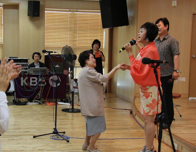 검단3동 주부노래교실,KBS2라디오 사진