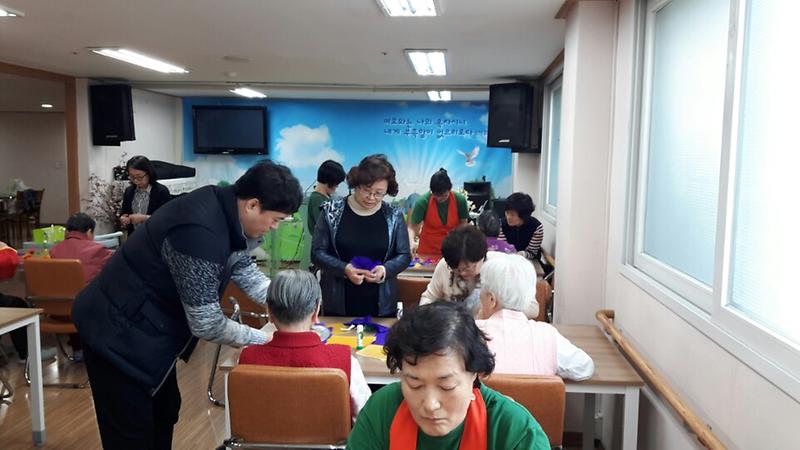 주민자치센터 봉사대 활동 사진
