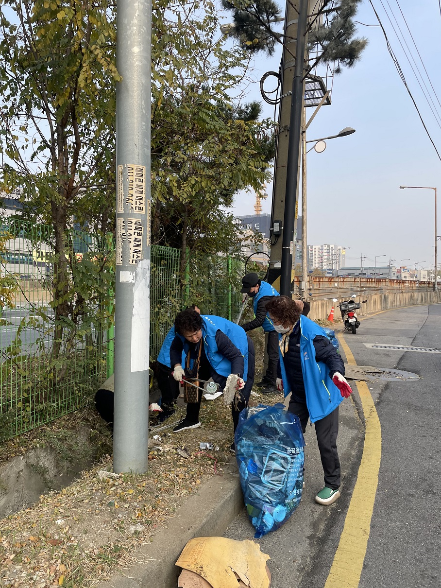 활동사진1.jpg 이미지