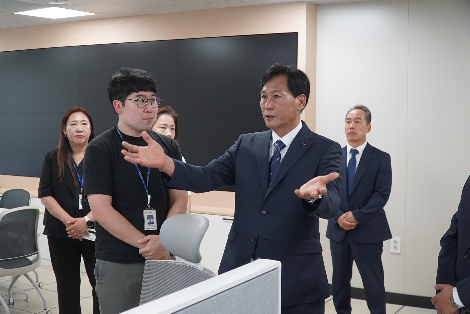 260701_검단구_정보통신센터_순시_4.jpg 이미지
