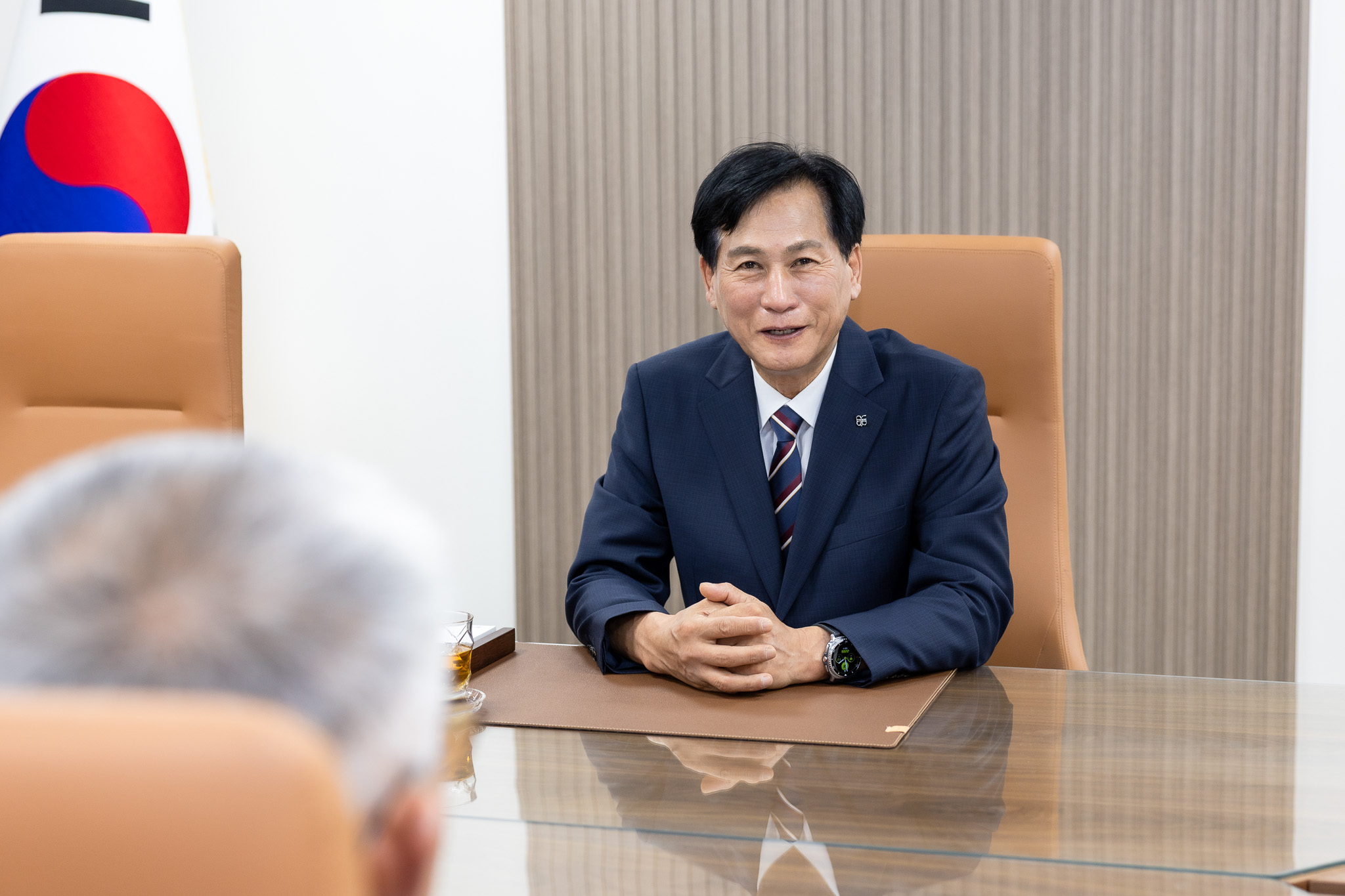 260811_(주)_드림식자재마트_후원물품_전달식_3.jpg 이미지