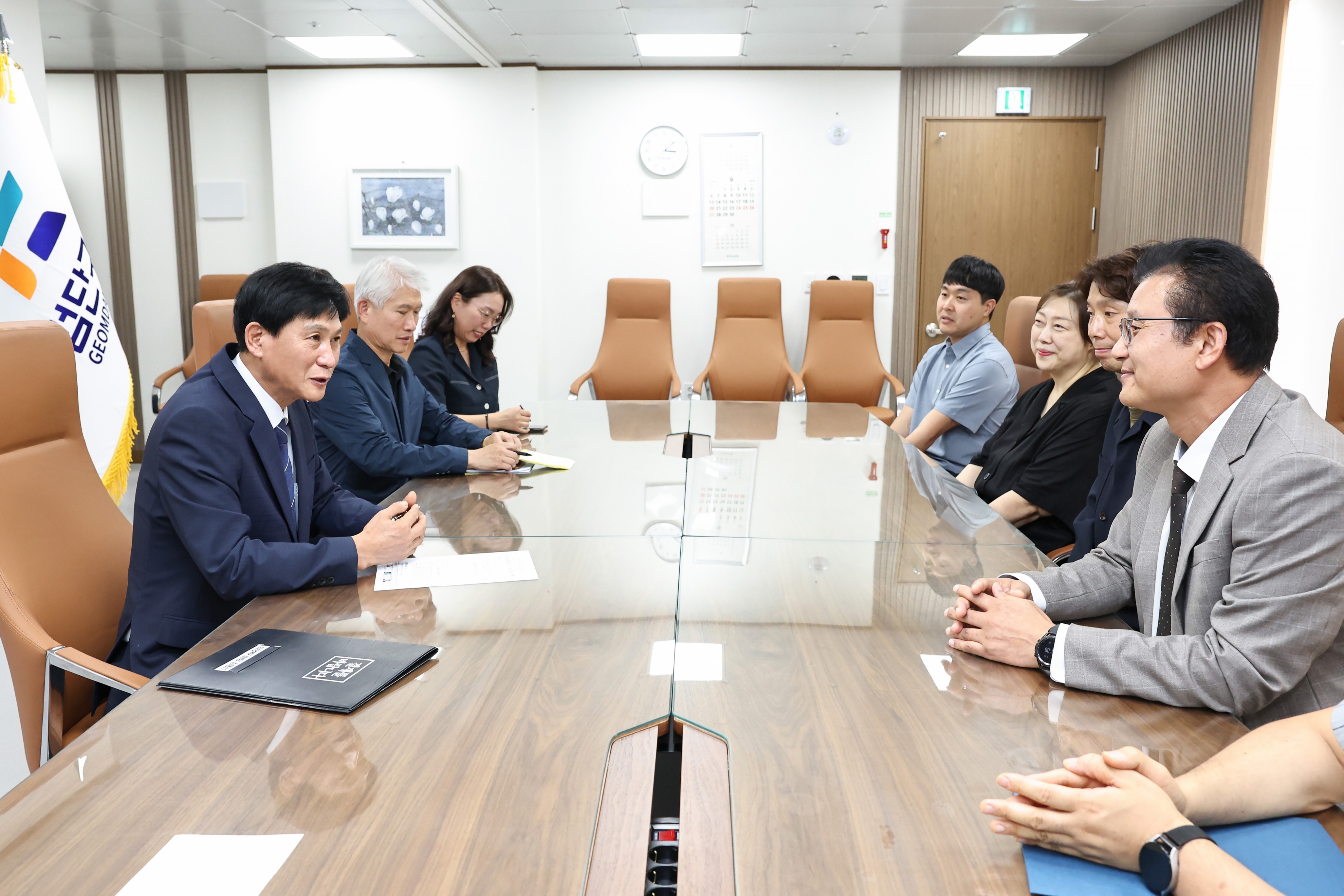 260910_안디옥교회_후원금_전달식_3.jpg 이미지