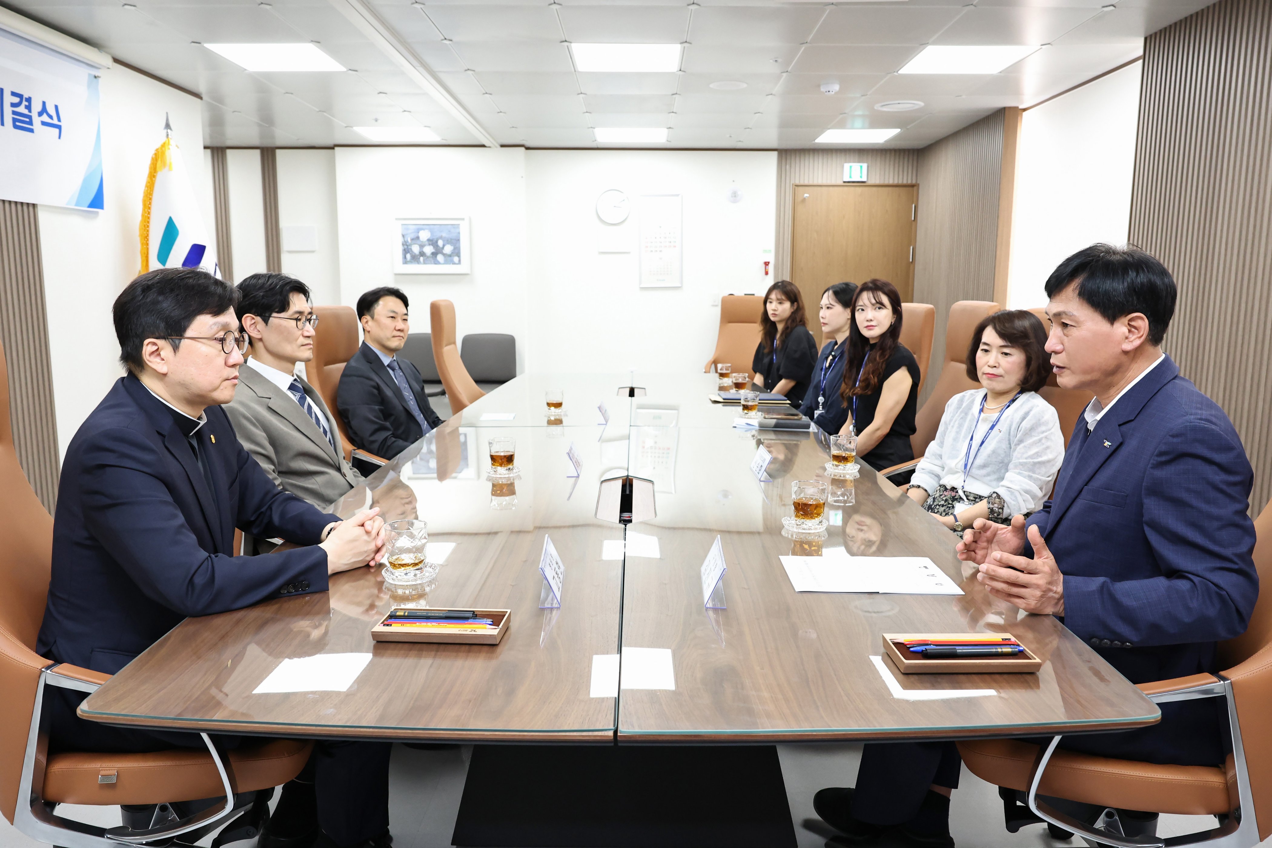 260917_정신건강복지센터_위탁운영_협약식_4.jpg 이미지