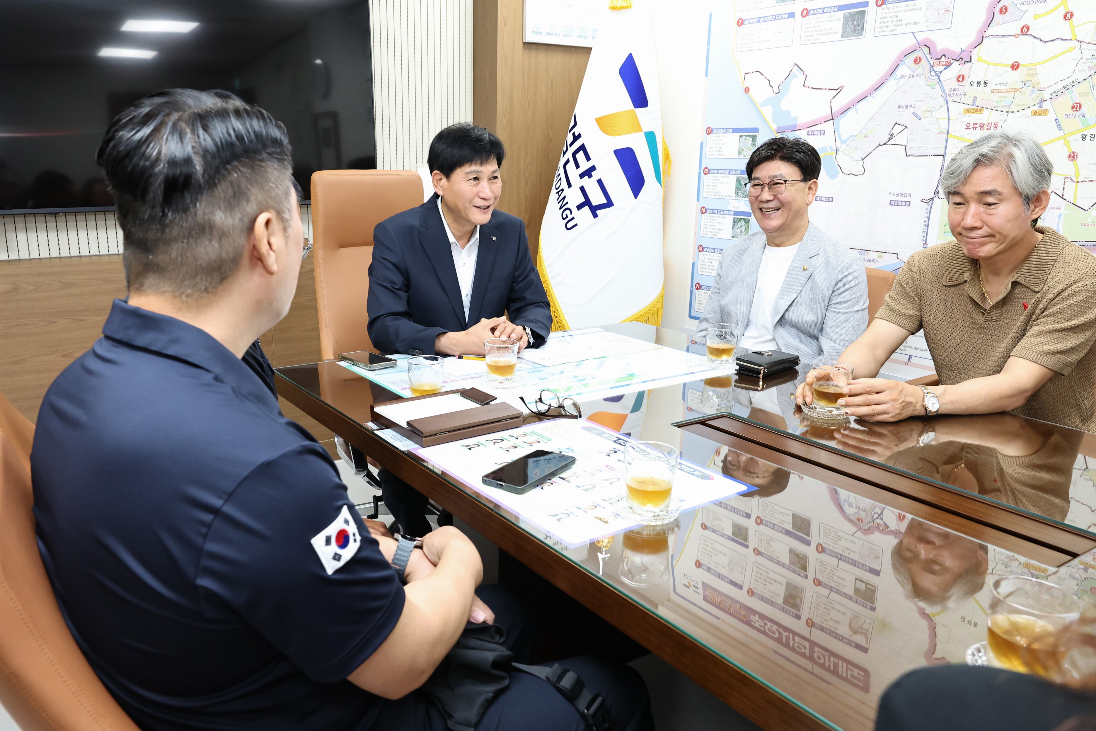 260923_한국청소년육성회_후원금_전달식_4.jpg 이미지