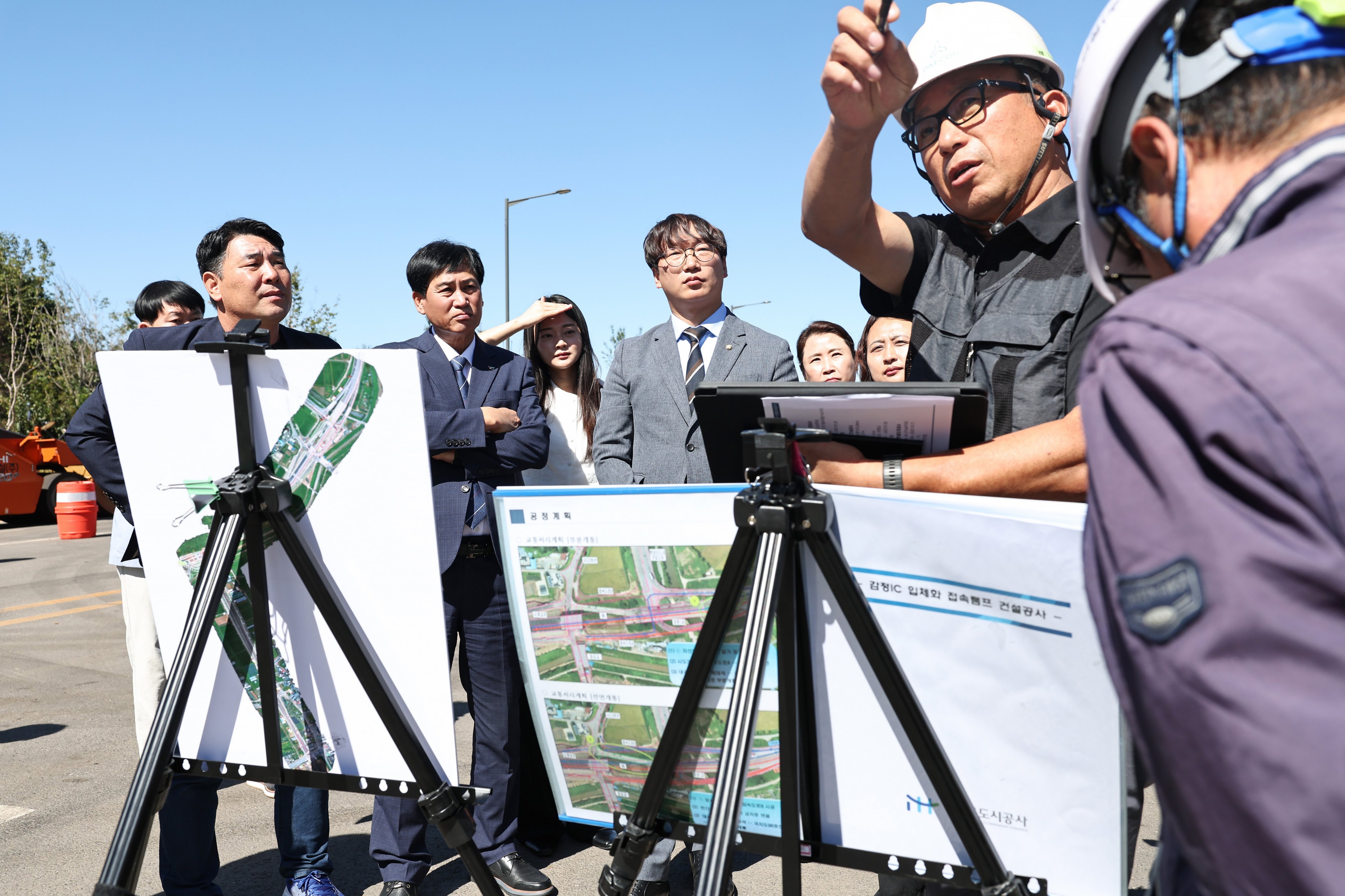 201001_대곡동~불로지구_연결도로,_감정IC_전격_임시개통_합동_현장점검_3.jpg 이미지