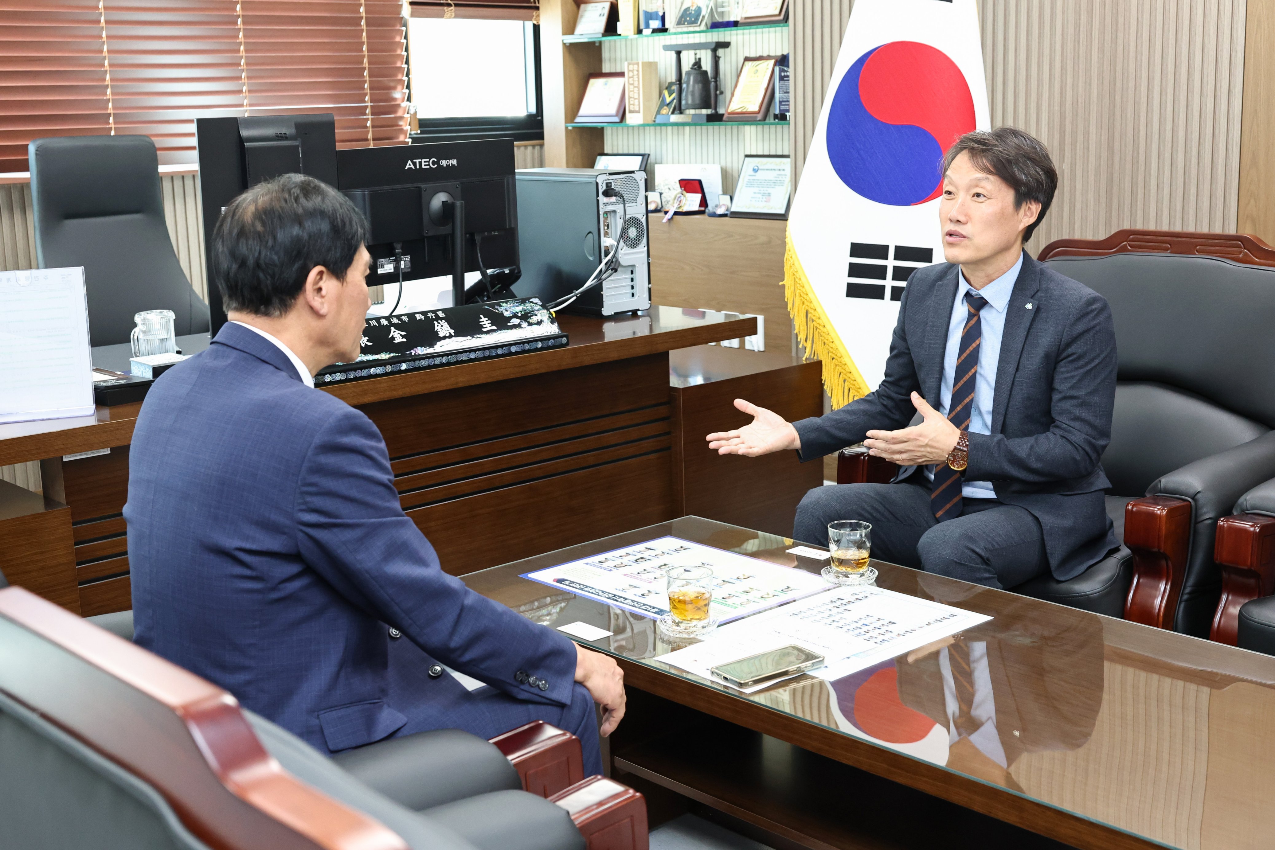 261001_수도권_매립지_관리공사_신임_사장(조강희)_차담회_3.jpg 이미지